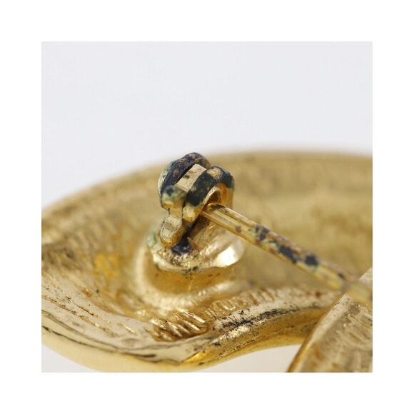 Pre Loved Chanel Matelasse Women Gold Brooches - Picture 5 of 8